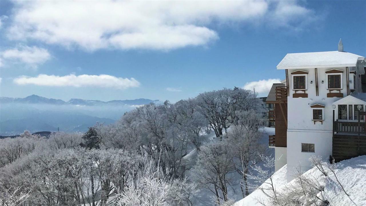 Blueberry Pension Madarao Iiyama Экстерьер фото